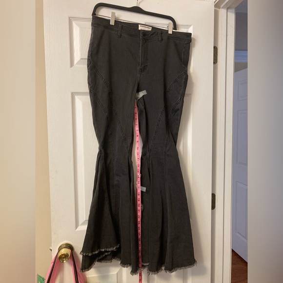 Free People Black Twirl Jeans Size 32 - Picture 15 of 16